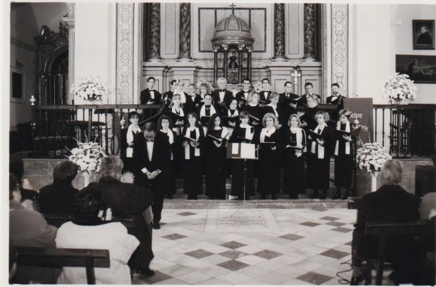 Coro Omnes Populi